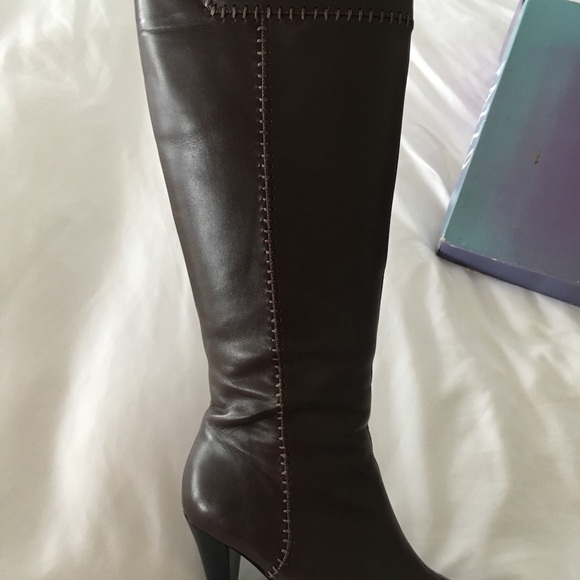 Leather boots - Picture 3 of 3